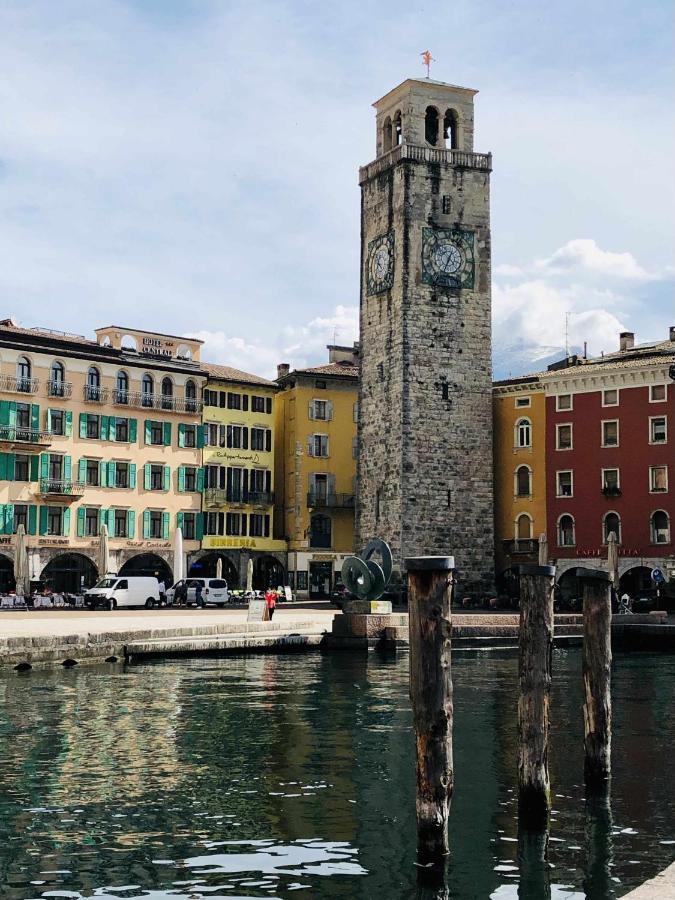 Lantica Torre Lejlighed Riva del Garda Eksteriør billede