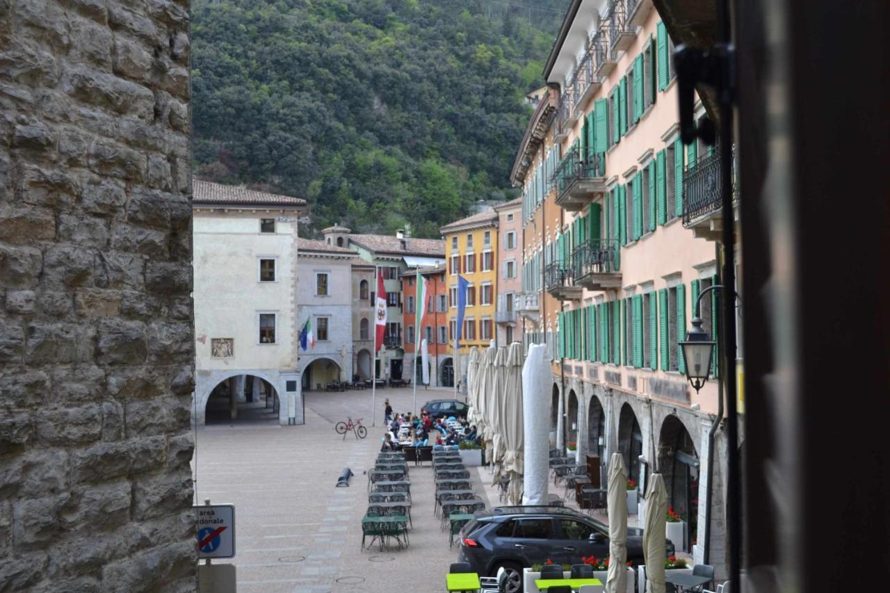 Lantica Torre Lejlighed Riva del Garda Eksteriør billede