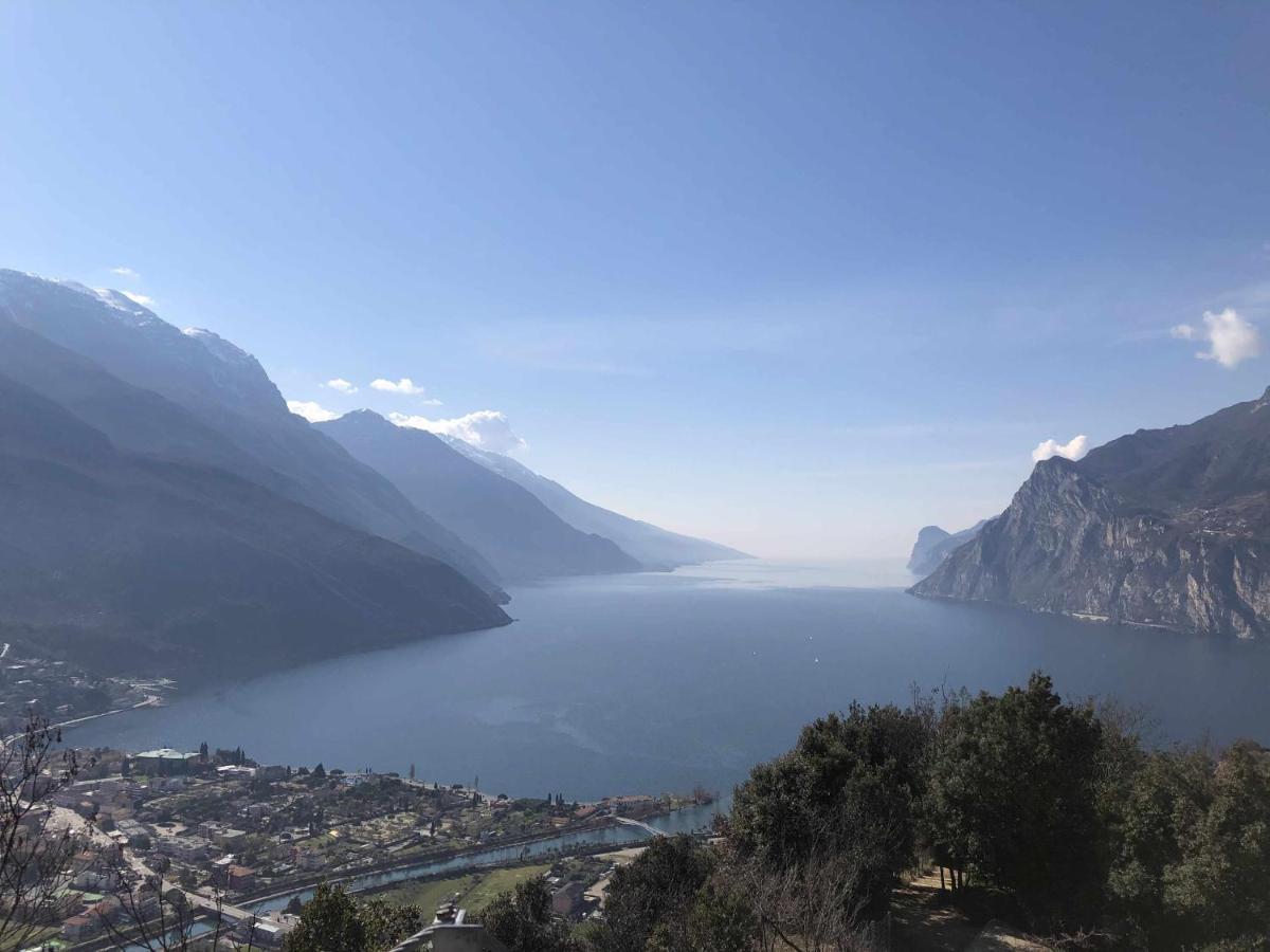 Lantica Torre Lejlighed Riva del Garda Eksteriør billede