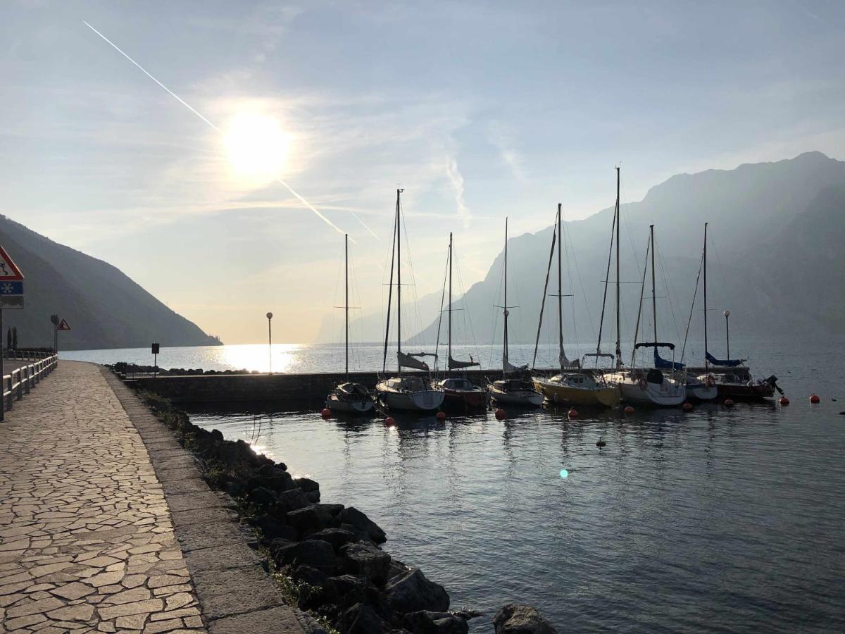 Lantica Torre Lejlighed Riva del Garda Eksteriør billede