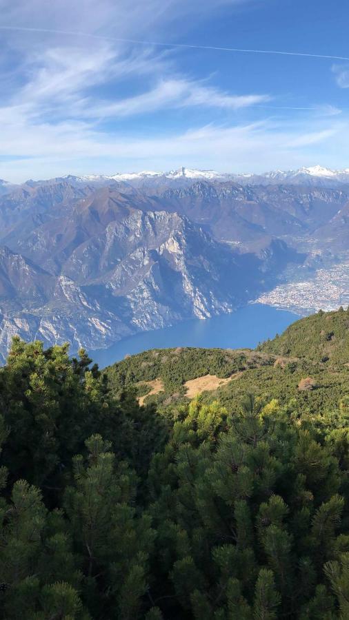 Lantica Torre Lejlighed Riva del Garda Eksteriør billede